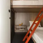 Ξενοδοχείο με κάψουλες Loc Hospitality Urban Den