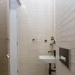 Loc Hospitality Urban Den Ξενοδοχείο με κάψουλες