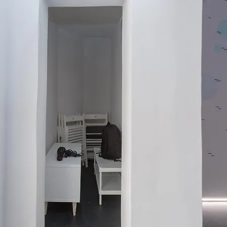 Kapslový hotel Loc Hospitality Urban Den