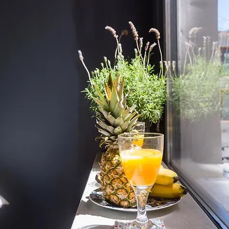 Kapselhotel Loc Hospitality Urban Den Corfu (city)
