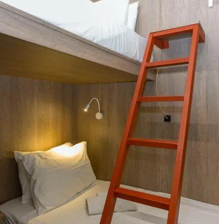 Kapslový hotel Loc Hospitality Urban Den