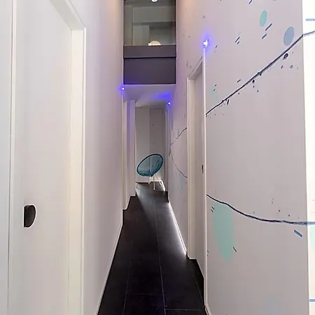 Hotel de capsule Loc Hospitality Urban Den Corfu (city)