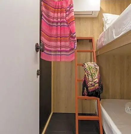 Loc Hospitality Urban Den * Corfu (city)