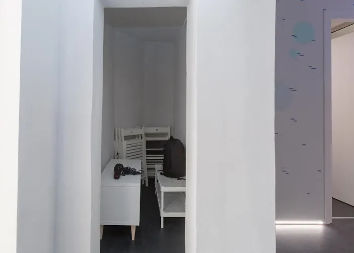 Ξενοδοχείο με κάψουλες Loc Hospitality Urban Den