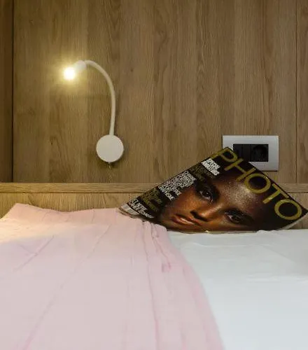 Kapsül Otel Loc Hospitality Urban Den